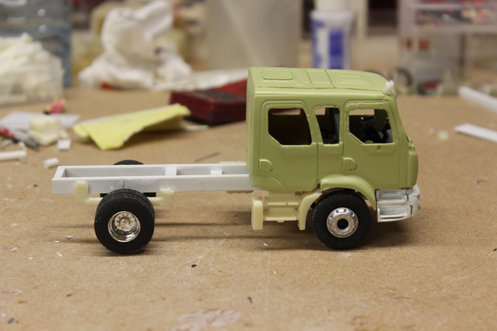 Châssis cabine 3 007.JPG