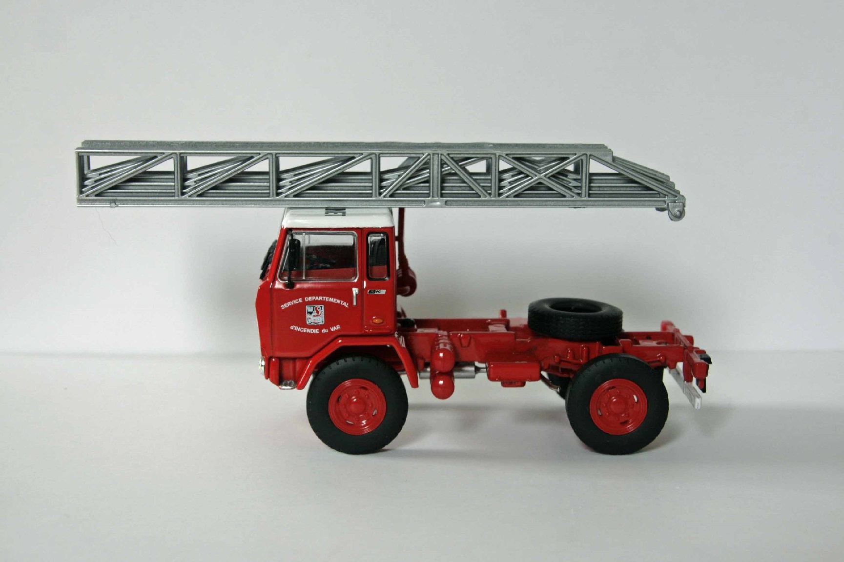 EPSA 18 75PC (5).jpg