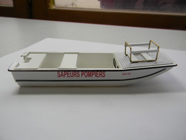 BRS- présentation pompe thermique sur barque 002.jpg