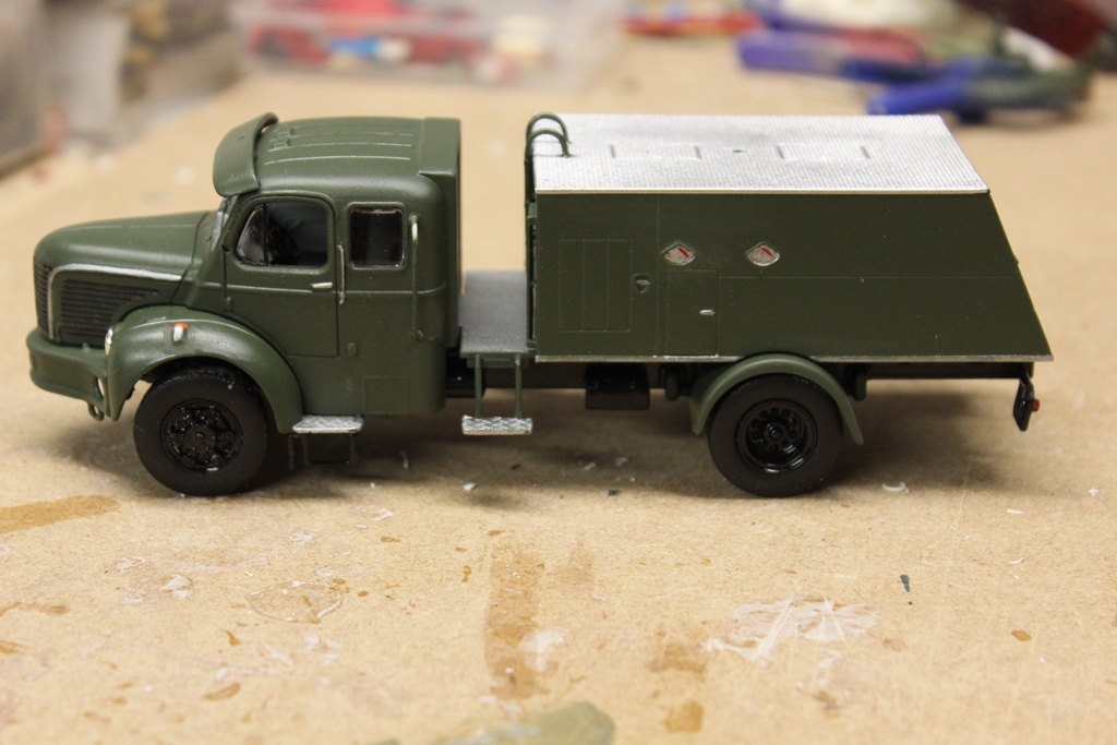 montage a blanc 002.JPG