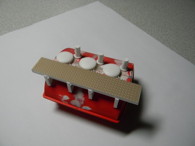 CEEP- Tôle larmée sur plate-forme 001.jpg