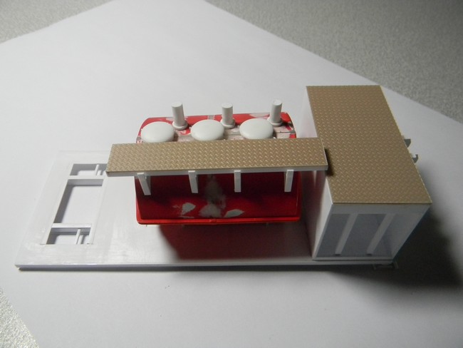 CEEP- Présentation ensemble coffres-citerne avec plate-forme 003.jpg