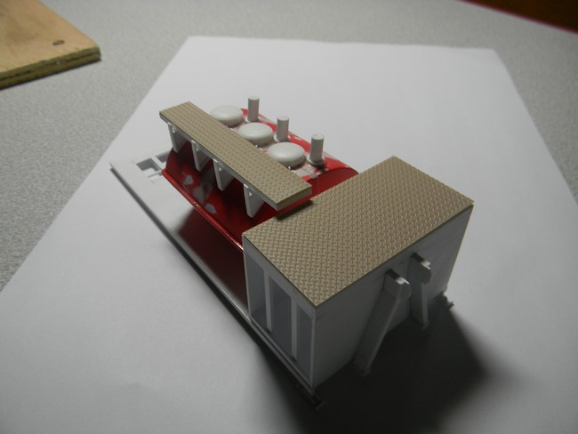 CEEP- Présentation ensemble coffres-citerne avec plate-forme 001.jpg