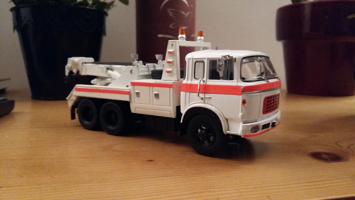 20160314_232837.jpg