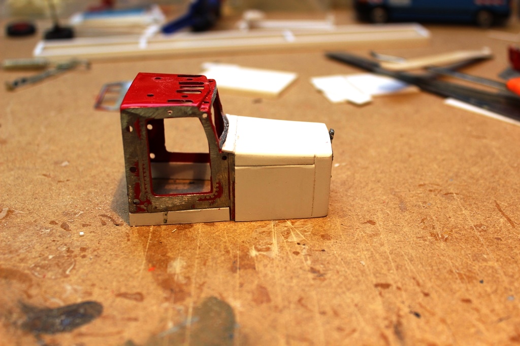 capot 003r.jpg