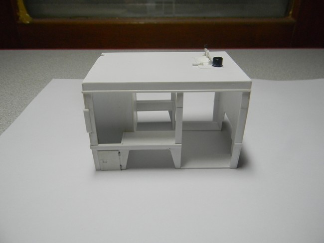 FPT- Collage toit caisse et ponçage 004.jpg
