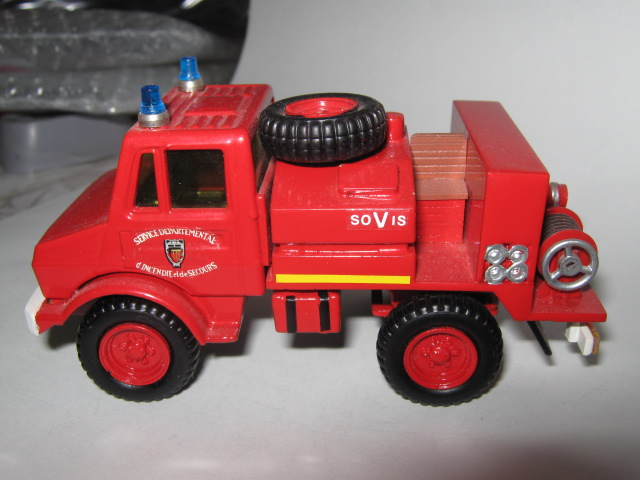 UNIMOG 66 a dejean.jpg