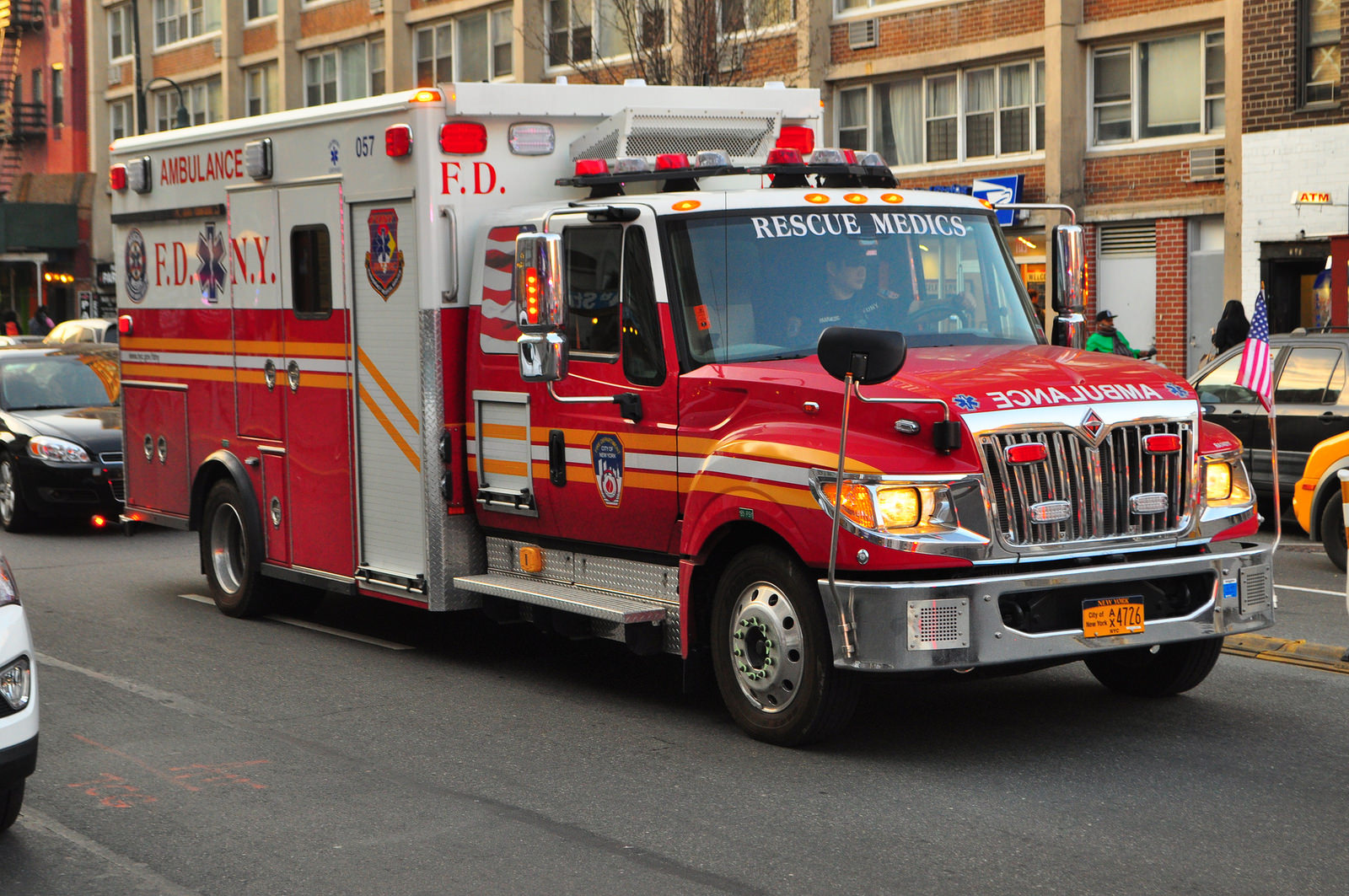 Ambulance 057, FDNY (4).jpg