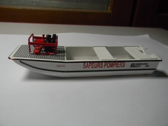 BRS- Pose à blanc attaches motopompe 001.jpg