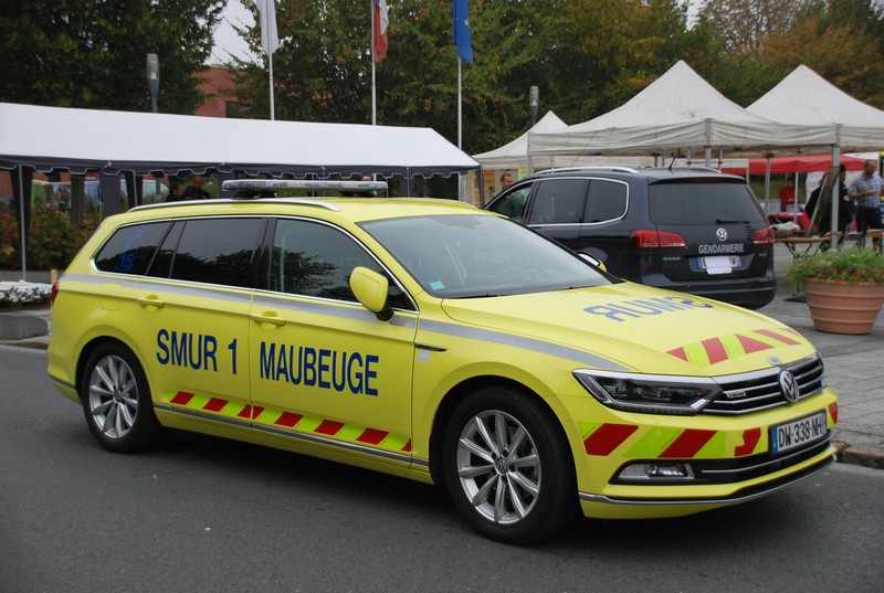 Service Mobile d'Urgence et de Réanimation Maubeuge.JPG