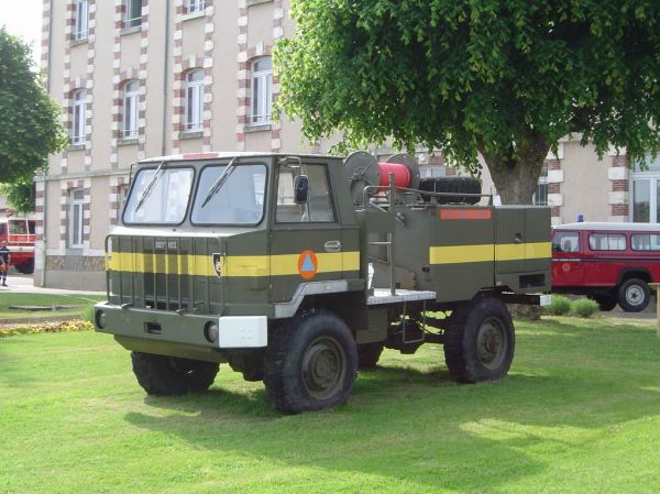 Berliet FF415 UISC b.jpg