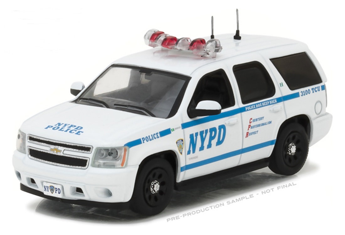 greenlight-1-64-nypd-new-york-city-police-durastar-flatbed-tow-truck-pre-order-27.gif.jpg