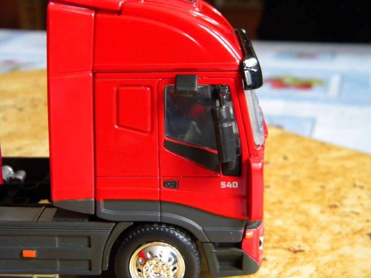 IVECO STRALIS 3.jpg