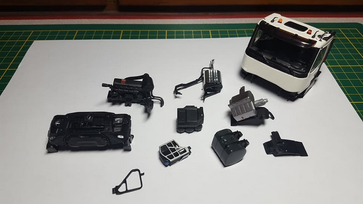 CPCE- Démontage accessoires châssis 001.jpg