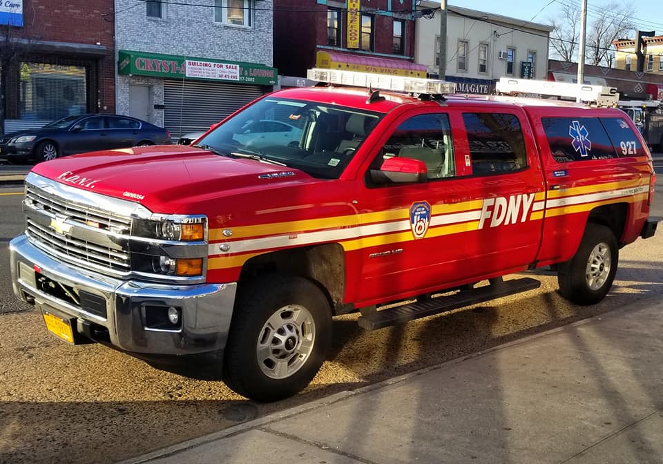 EMS Battalion 927, FDNY (2).jpg