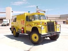 5bbfdc35e4c0b2909b2372c590bbbb12--old-trucks-fire-department.jpg