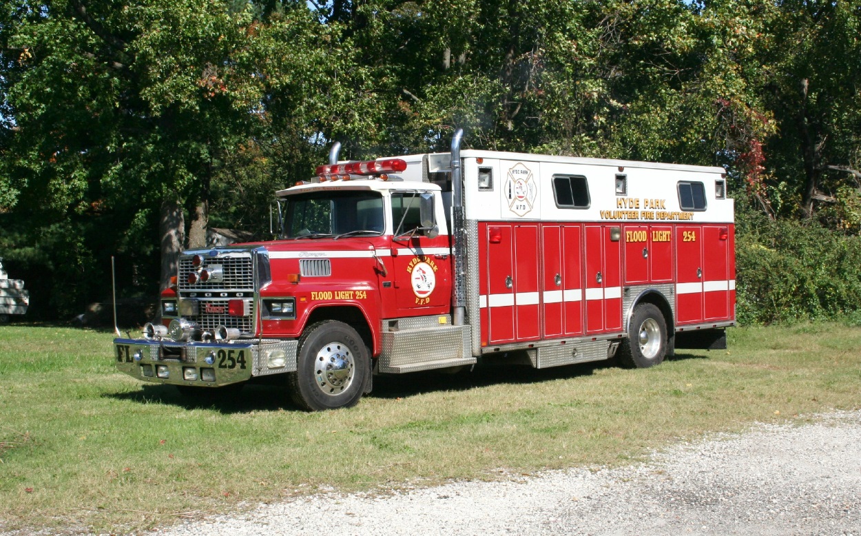 Hyde Park FD Flood Light 254.jpg