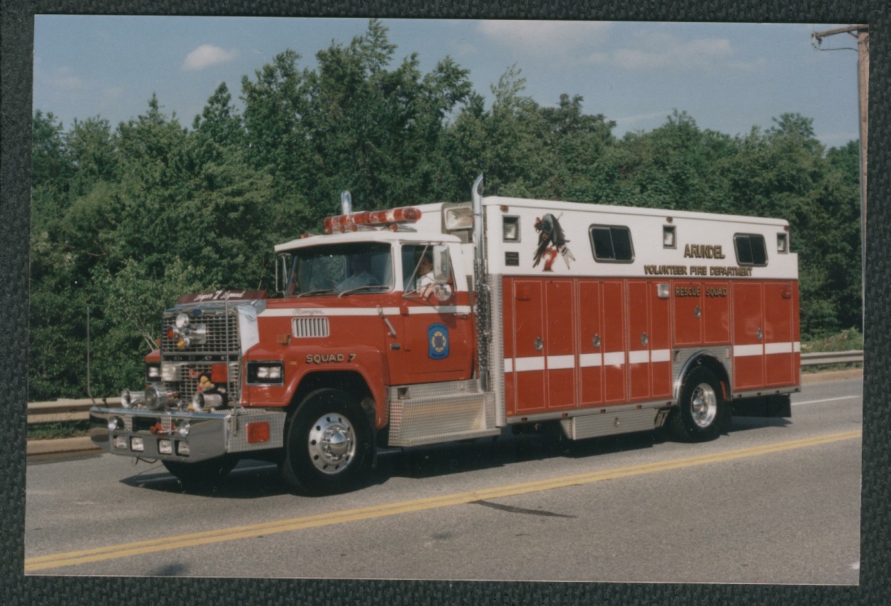 Arundel FD gauche v1.jpg