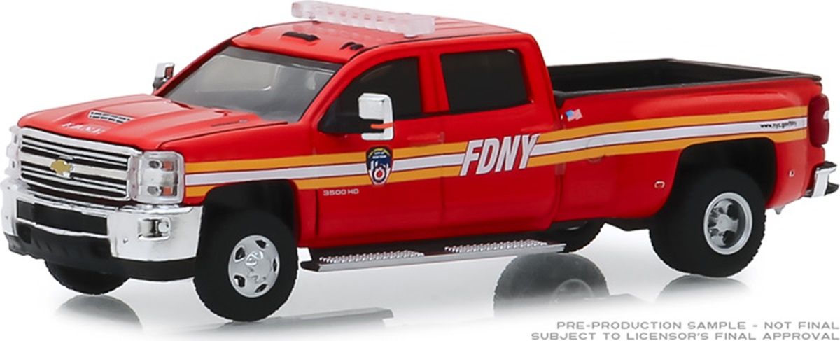 greenlight-1-64-fdny-new-york-city-fire-department-ford-crown-vic-pre-order-72.gif.jpg