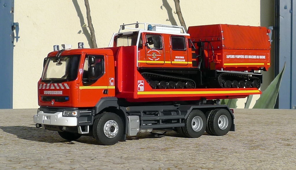 P1080713 (Copier).JPG