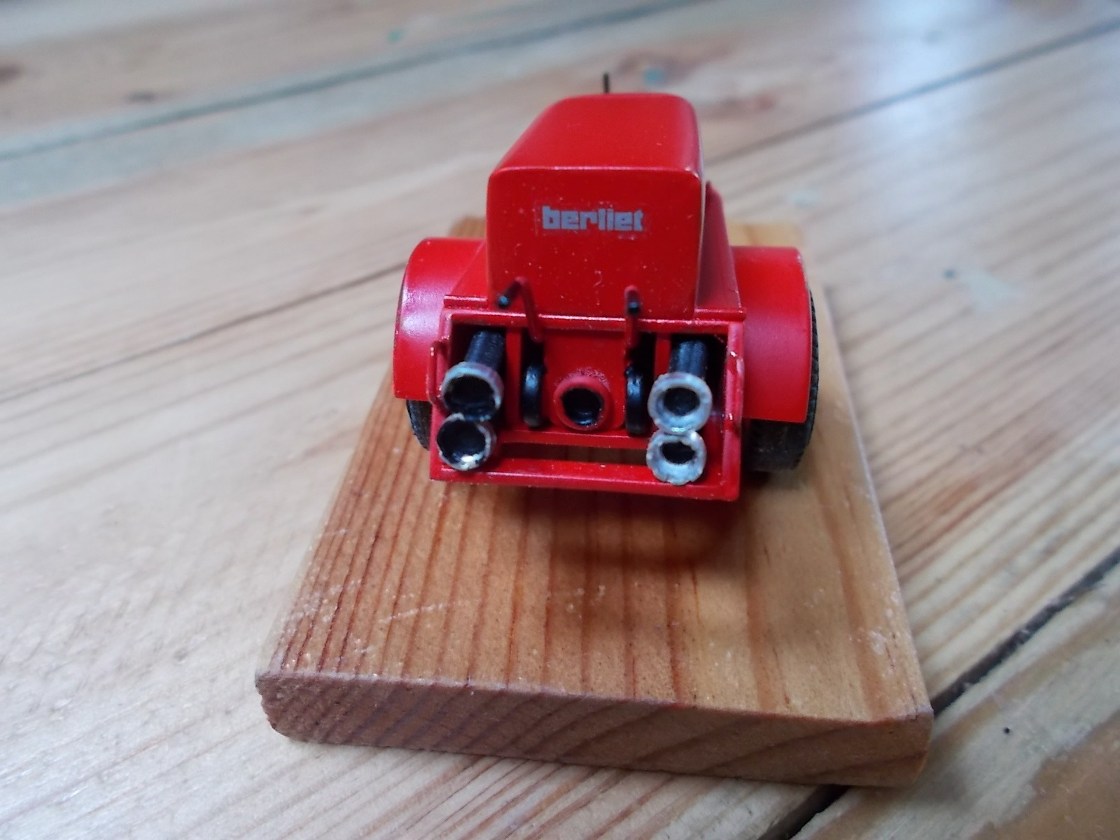 MOTO POMPE Berliet F e.jpeg