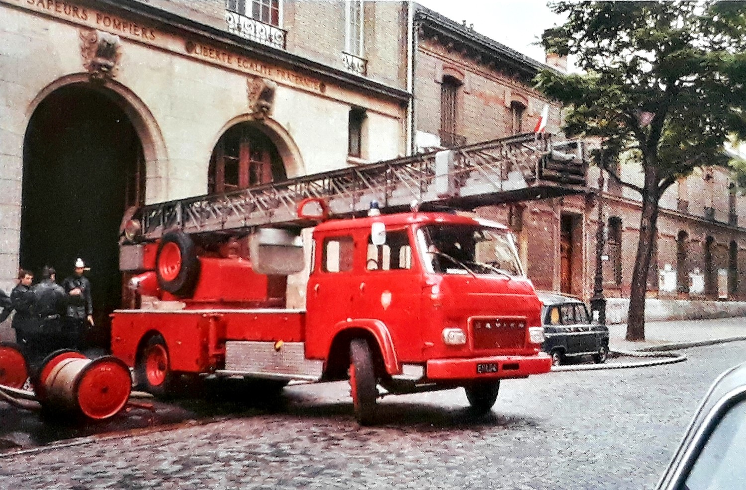 EM 34 saviem Metz Charonne L.jpg