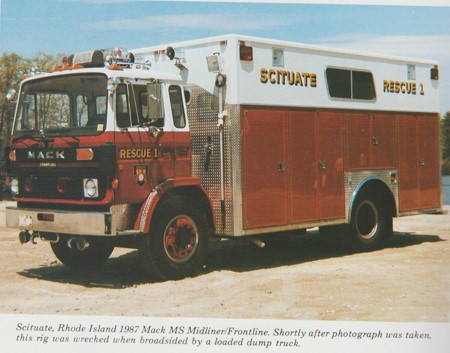 Mack Midliner MS Scituate, Rhode Island 1987.jpg